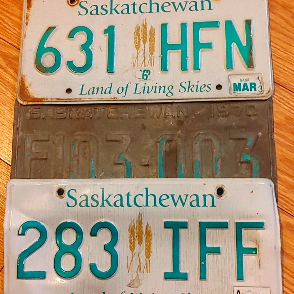 4 license plates great MAN CAVE GIFT collectors item